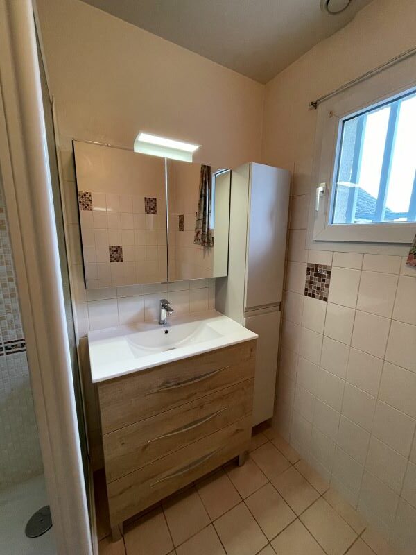 Longeard Philippe Plombier Guingamp MEUBLE VASQUE